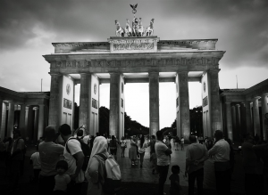 Berlin Brandebburg Gate at Twilight. Street Photographer sean P. Durham, Berlin, 2022
